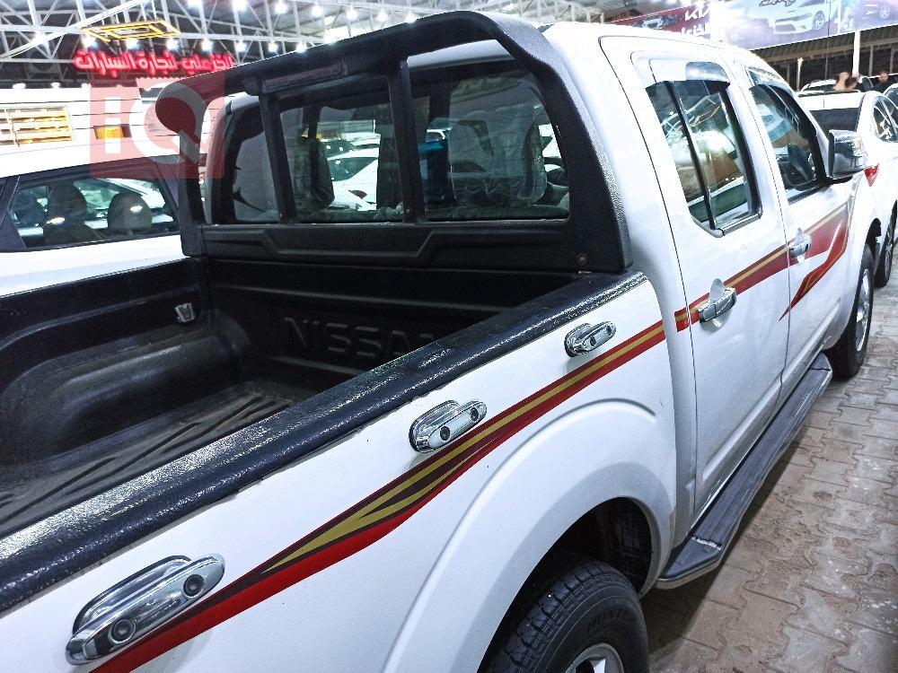 نيسان نافارا